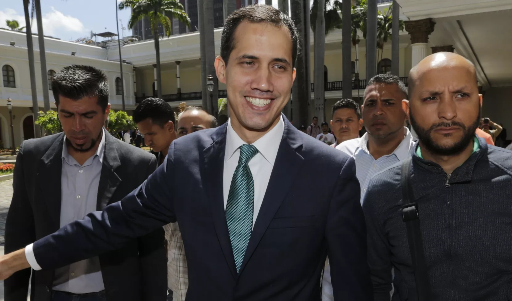 Presidente Guaidó logra que 19 países de UE le reconozcan