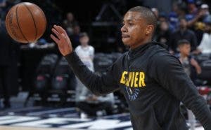 Escolta Isaiah Thomas regresa para ayudar a los Nuggets