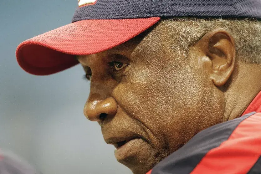 Frank Robinson, leyenda y pionero en Grandes Ligas, falleció ayer