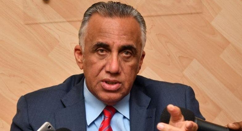 Luisín Mejía renuncia como presidente del Comité Olímpico Dominicano