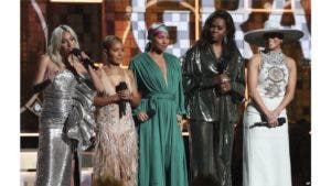 Las mujeres y el rap ganan a lo grande en los Grammy