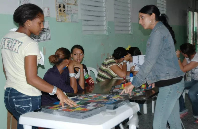 Participación Ciudadana pide a la JCE revocar límites para votantes en fila