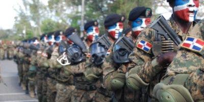 Ejército Dominicano advierte sobre delincuentes vestidos con réplicas militares en Santiago