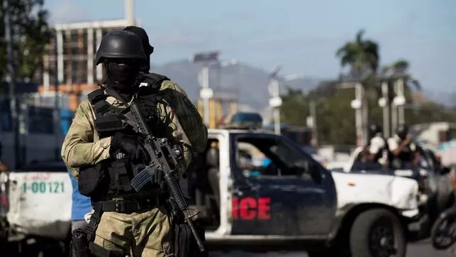 Trasladan a EE.UU. a cincos estadounidenses y dos serbios arrestados en Haití