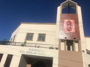 Fachada de la Parroquia Nuestra Señora de América Latina.