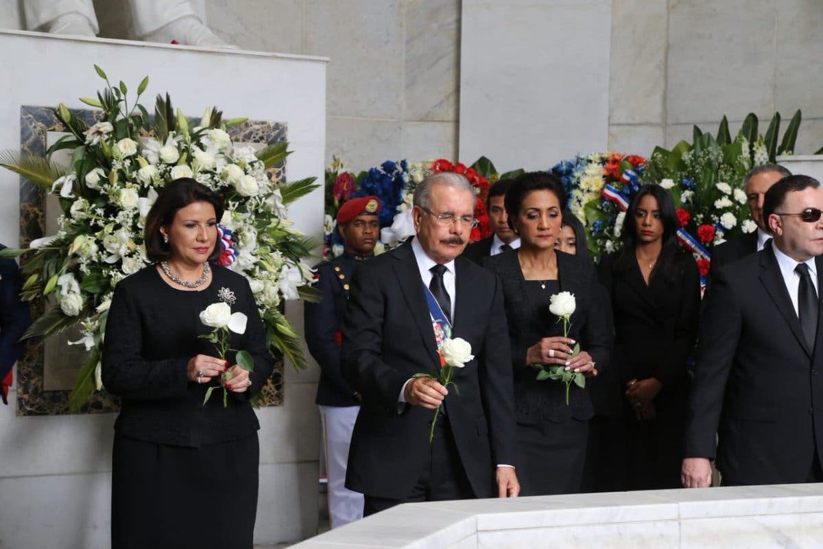 Presidente Danilo Medina rinde tributo a los Padres de la Patria