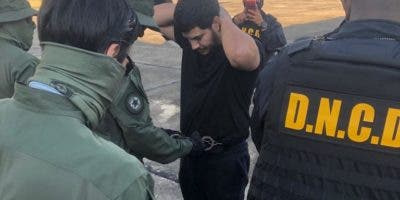 Extraditan a Puerto Rico a dos boricuas acusados de la muerte de trapero Kevin Fret