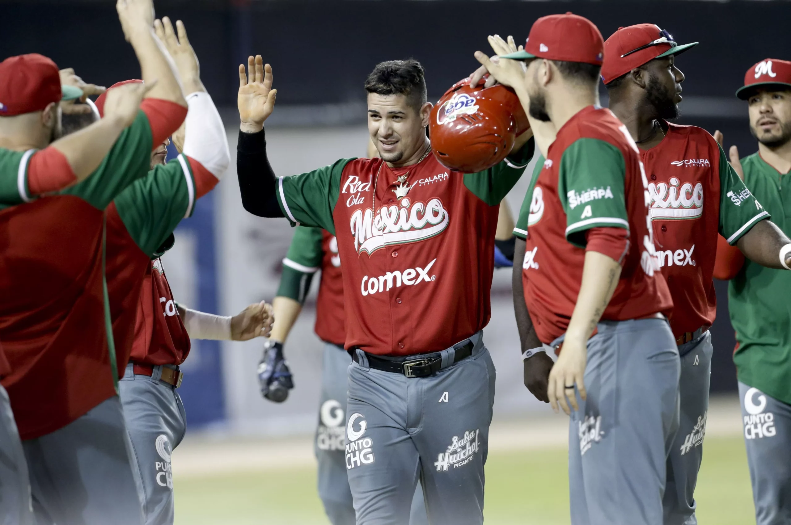 México vence a Cuba y sigue con vida en Serie del Caribe