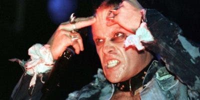 Confirman que Keith Flint, cantante de The Prodigy, se suicidó