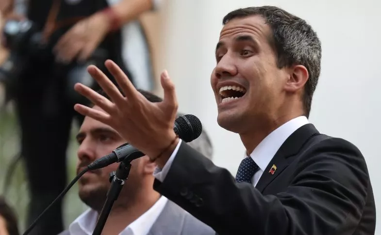 Régimen de Nicolás  Maduro inhabilita Juan Guaidó durante 15 años