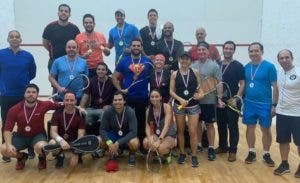 Hernández y María campeones squash