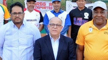 Country Club Santiago inicia torneo softbol próximo sábado