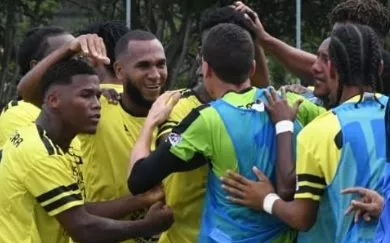 San Cristóbal vence 2-1  Barcelona fútbol