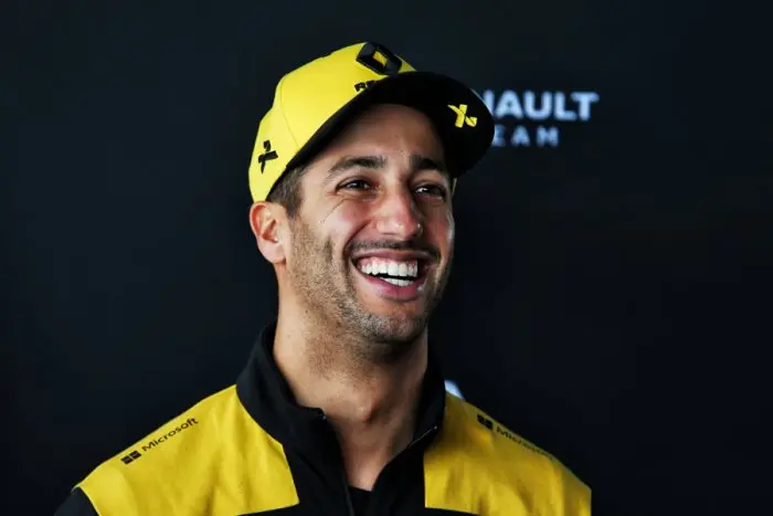 Daniel Ricciardo no pierde la lealtad de australiano