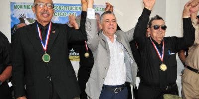 Manuel Jiménez recibe apoyo del Movimiento Constitucionalista en Santo Domingo Este