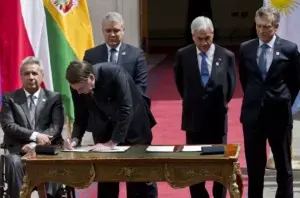 Presidentes de Suramérica firman declaración de Santiago para crear el Prosur