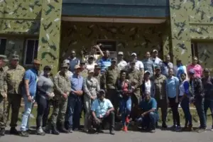 Ejército recorre frontera norte de RD junto a aspirantes al Concurso de Periodismo Guarnición