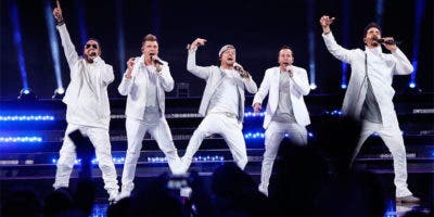 Backstreet Boys levanta pasiones en su esperado regreso a Chile tras 21 años