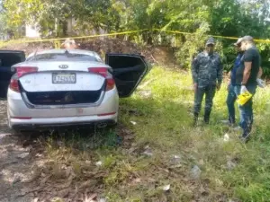 Las tres personas encontradas muertas dentro de vehículo en La Vega fueron ejecutadas, según fiscal de La vega