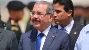 Danilo Medina viajará este viernes a Miami para reunirse con Donald Trump