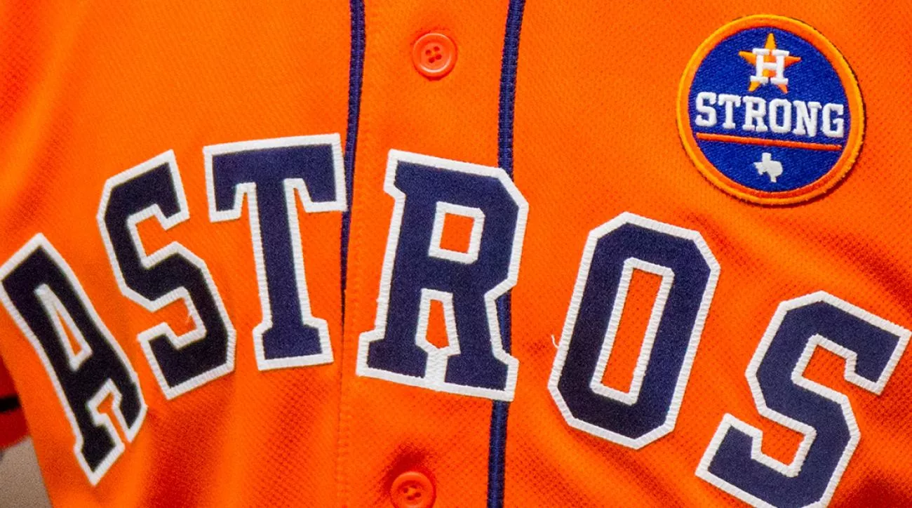 Arrestan a exjugador de los Astros por solicitar a un menor por internet