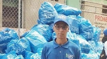 Dominicana Limpia retira 1,500 libras de plásticos