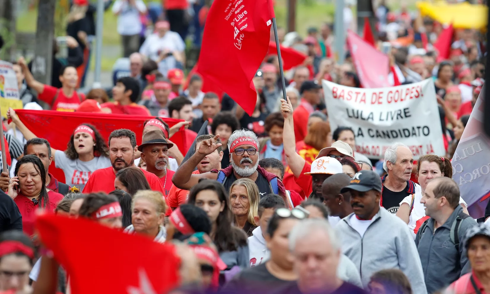 Brasil y el mundo marcharon por libertad de Lula da Silva