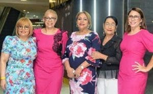 Mujer Productiva Radio celebra primer aniversario