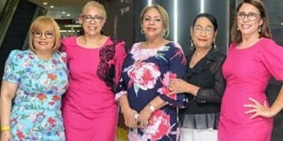 Mujer Productiva Radio celebra primer aniversario