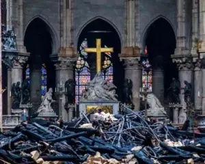 Lo salvado y lo perdido en fuego de Notre Dame