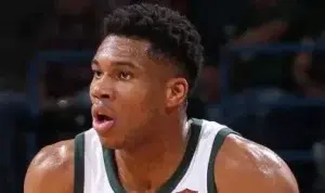 Shaquille O’Neal  cree Giannis  Antetokounmpo le supera a los 24 años