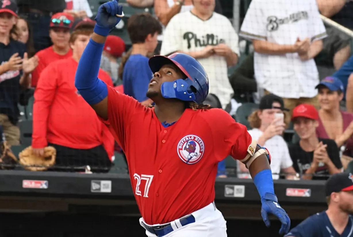 Debut de Vladimir Guerrero  Jr.  genera “revuelo” en béisbol de Grandes Ligas