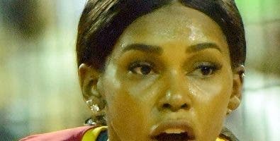 Bethania de la Cruz es seleccionada la ‘Jugadora Más Valiosa y Mejor Atacante’