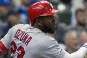 Ozuna iguala marca con jonrón; Sánchez pega dos; Guerrero Jr. aporta un hit