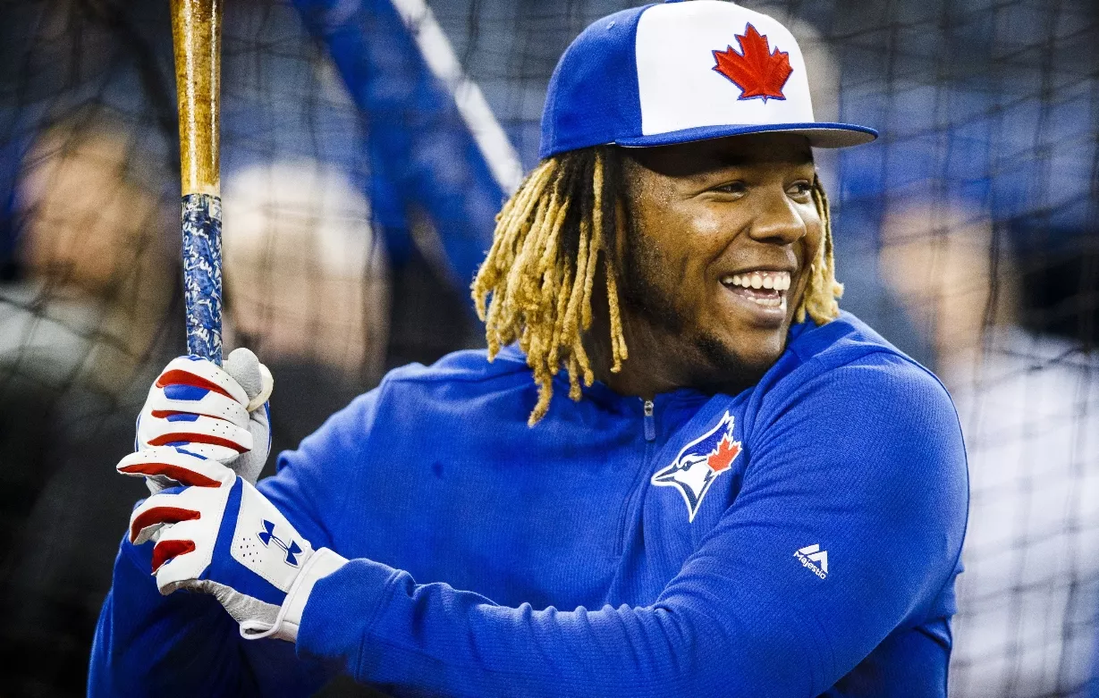 Vladimir Guerrero Jr. crea histeria entre compañeros y  contrarios