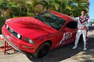 Acróbata de automovilismo montará show en el autódromo