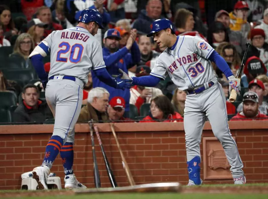 Alonso, Canó guían triunfo de los Mets sobre los Cardenales