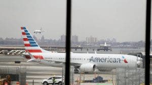 American extiende las cancelaciones de sus vuelos