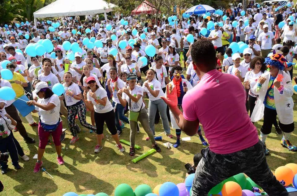 Ciudadanos dan pasos de inclusión, amor y solidaridad por el autismo