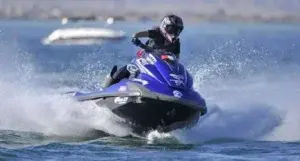 Turismo prohíbe uso de vehículos de motor a partir del jueves en playas y balnearios