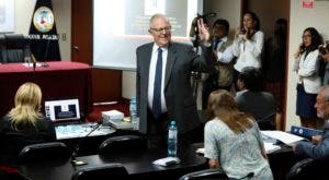 Fiscalía peruana acepta cambiar detención de Kuczynski a arresto domiciliario