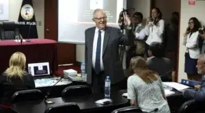 Audiencia de arresto domiciliario a Kuczynski se aplaza hasta mañana en Perú