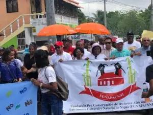 Marchan en Nigua y Haina de San Cristóbal en rechazo al proyecto minero Rodríguez Almánzar