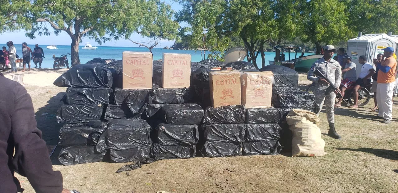 Autoridades ocupan más de dos millones de cigarrillos y apresan 10 personas en Puerto Plata