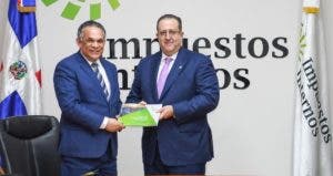 Impuestos Internos presenta su Carta Compromiso al Ciudadano