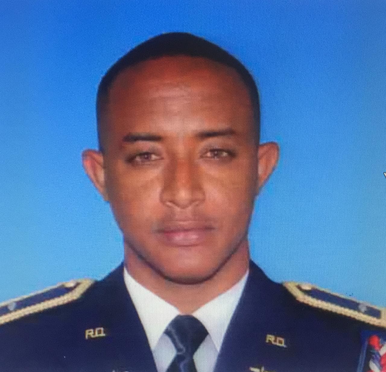 Se suicida oficial de la Fuerza Aérea en Hainamosa