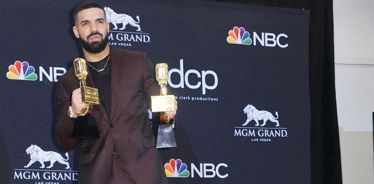 Drake, Cardi B, Madonna y Maluma dieron emoción a los premios Billboard