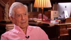 Mario Vargas Llosa: «Me gustaría que la muerte me hallara escribiendo, como un accidente»