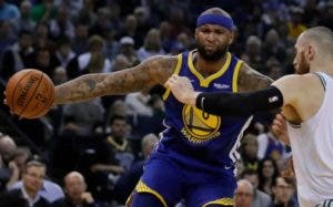 DeMarcus Cousins ​​firma contrato por 1 año con Houston Rockets