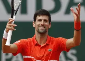 Djokovic abandona el Abierto EU por lesión